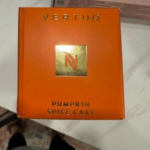 Nespresso limited edition Vertuo Pumpkin Spice Cake Coffee Pods sleeve (10)